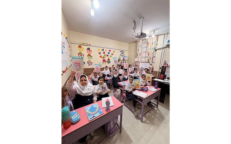 جوایز روز دانش اموز